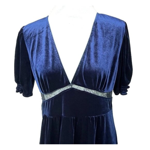 Topshop Women’s Velvet Lace Trim Mini Dress Black Short Sleeve Size 10 US - Picture 4 of 13